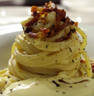 pasta alla gricia spagehtti